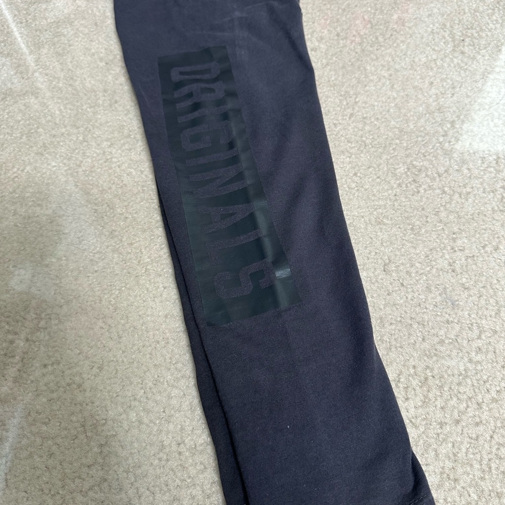 ADIDAS CHARCOAL GREY LEGGINGS & T SHIRT 2 PIECE SET XS/S - Picture 5 of 12